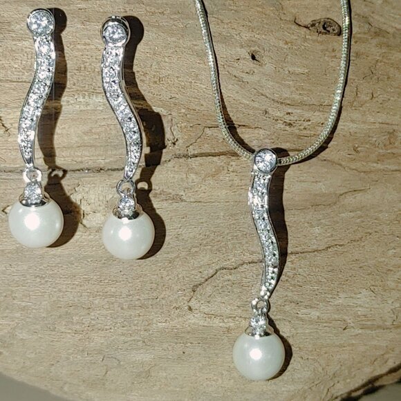 Necklace Earring Set 925 Sterling Silver 18 inch Faux Pearl Cubic Zirconia - Picture 2 of 13